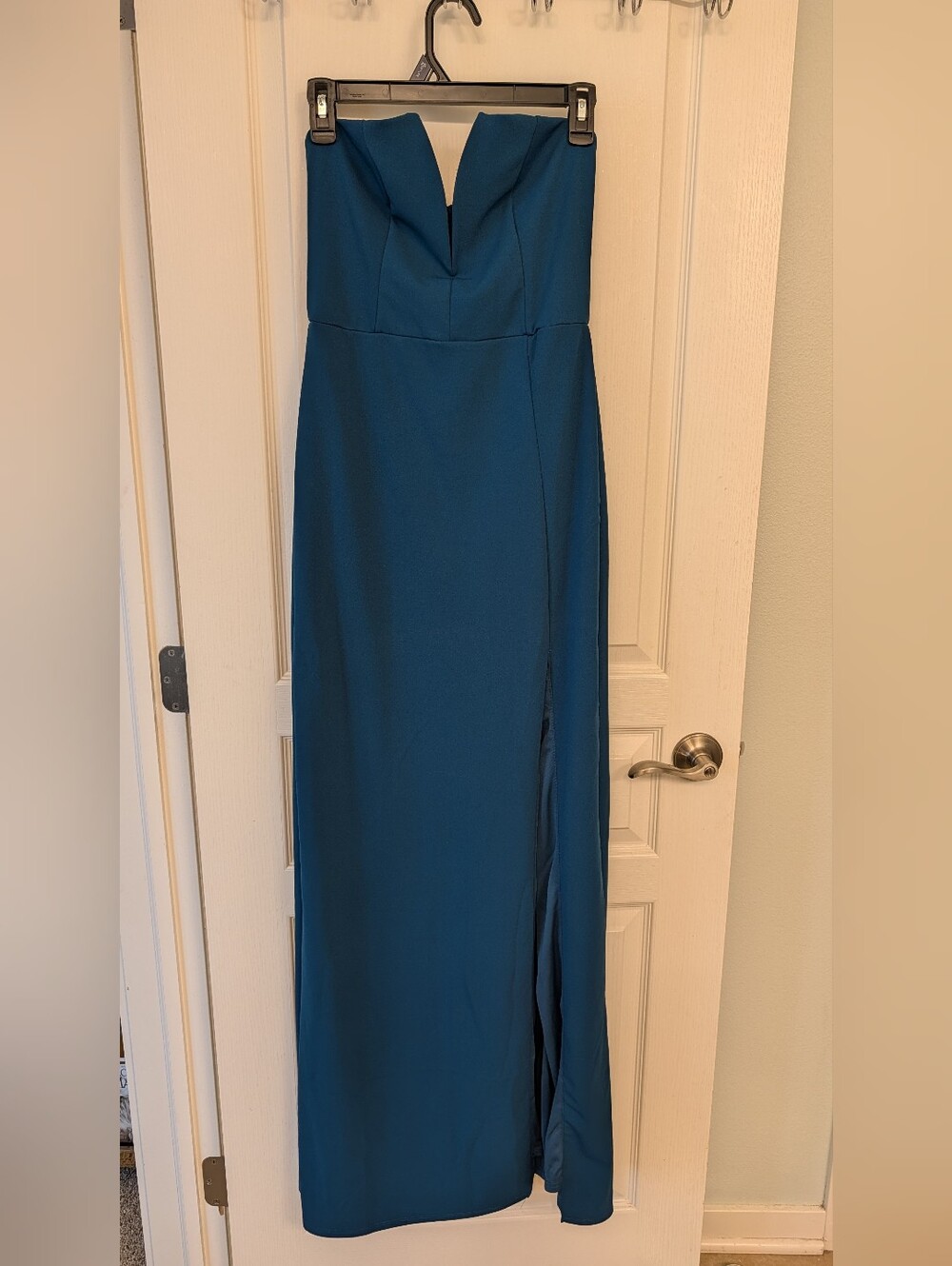 Lulu's Elegant Teal Evening Gown - V-Neck Slit Dress